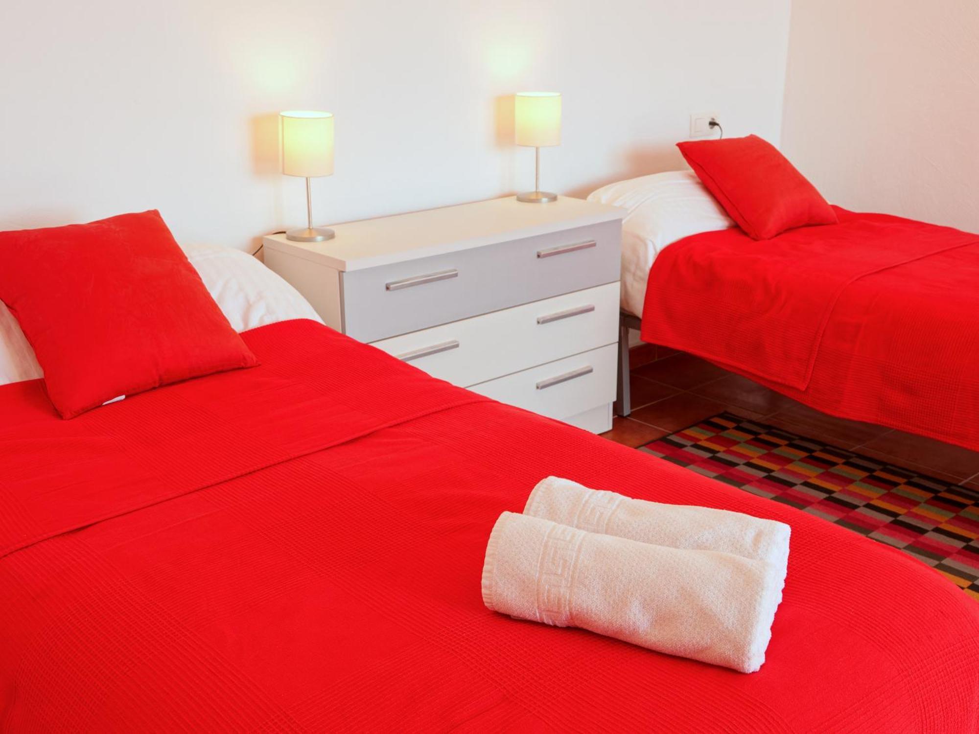 Casa Arts Guest Rooms Alcaucín Екстериор снимка